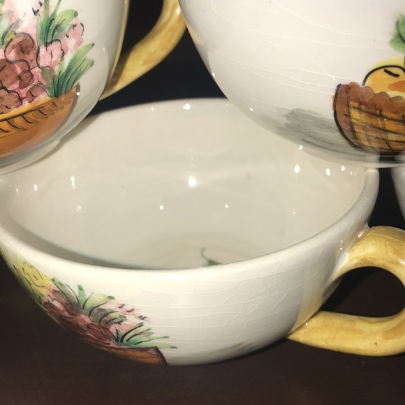 Vintage hand painted set of 5 mugs from Italy - Picture 9 of 13